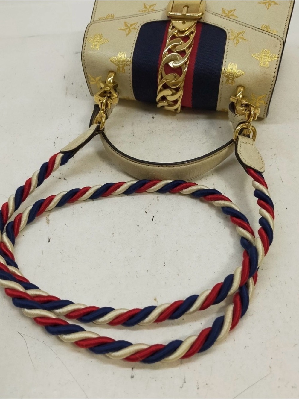 Gucci Cream Leather Top-Handle Shoulder Bag with Navy & Red Web - Picture 4 of 16